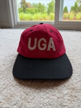 UGA Two-Tone Baseball Cap - Red & Black